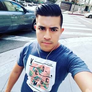 Meet your Posher, Fabian